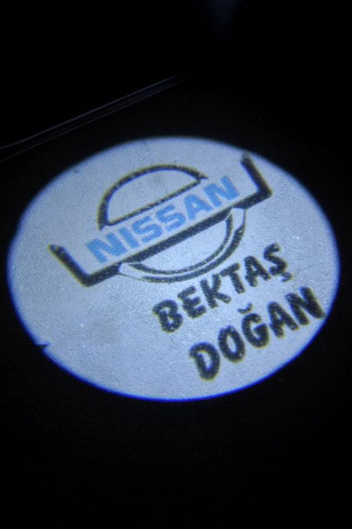 Nissan Kişiye Özel İsimli Pilli Kapı Altı Logo 2'li - Montajsız Oto Aksesuar