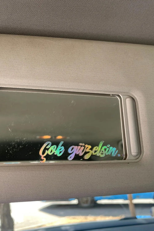 Hologram Çok Güzelsin Güneşlik Ayna Yazısı Araba-Motosiklet Cam Etiket Sticker 7,5x2cm