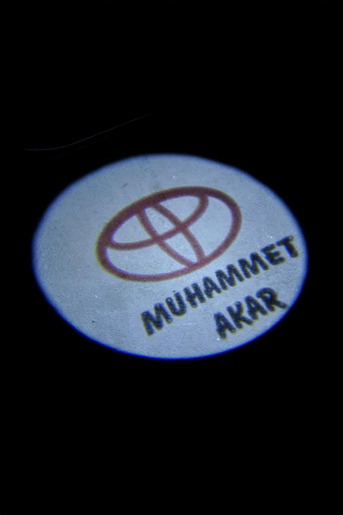 Toyota Kişiye Özel İsimli Pilli Kapı Altı Logo 2'li - Montajsız Oto Aksesuar