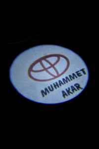 Toyota Kişiye Özel İsimli Pilli Kapı Altı Logo 2'li - Montajsız Oto Aksesuar