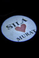 Kalpli Kişiye Özel İsimli Pilli Kapı Altı Logo 2'li - Montajsız Oto Aksesuar