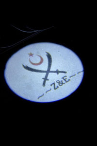 İkili Kılıçlı Kişiye Özel İsimli Pilli Kapı Altı Logo 2'li - Montajsız Oto Aksesuar