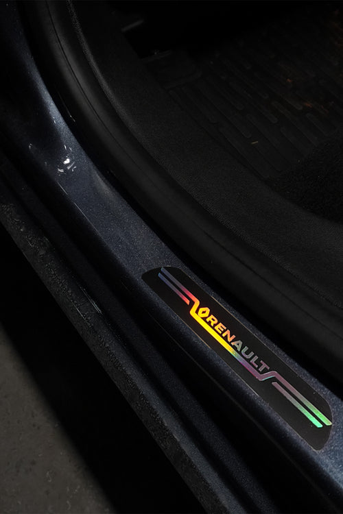 Renault Uyumlu Aynalı Kapı Eşiği Koruma Sticker Seti 4'lü Gümüş