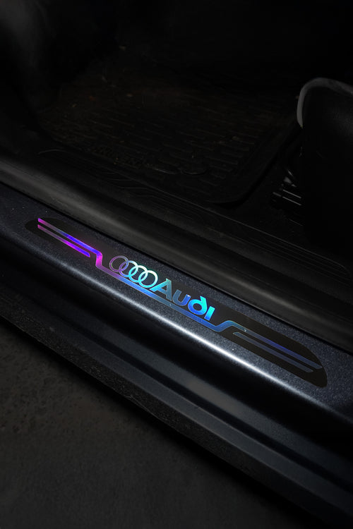 AUDİ  OTO KAPI EŞİK ÇITASI 4'lü Aynalı Pleksi