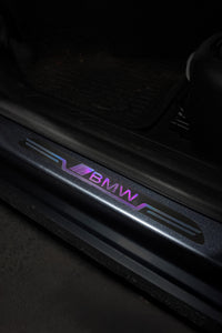 Bmw Uyumlu Aynalı Kapı Eşiği Koruma Sticker Seti 4'lü Gümüş