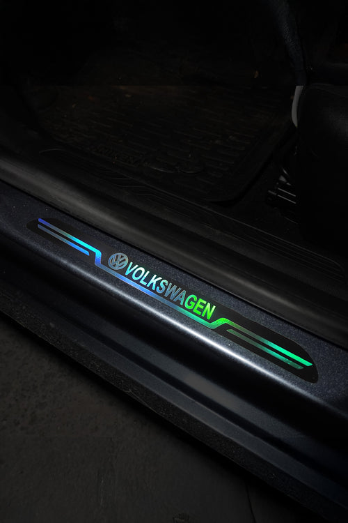 Volkswagen Uyumlu Aynalı Kapı Eşiği Koruma Sticker Seti 4'lü Gümüş