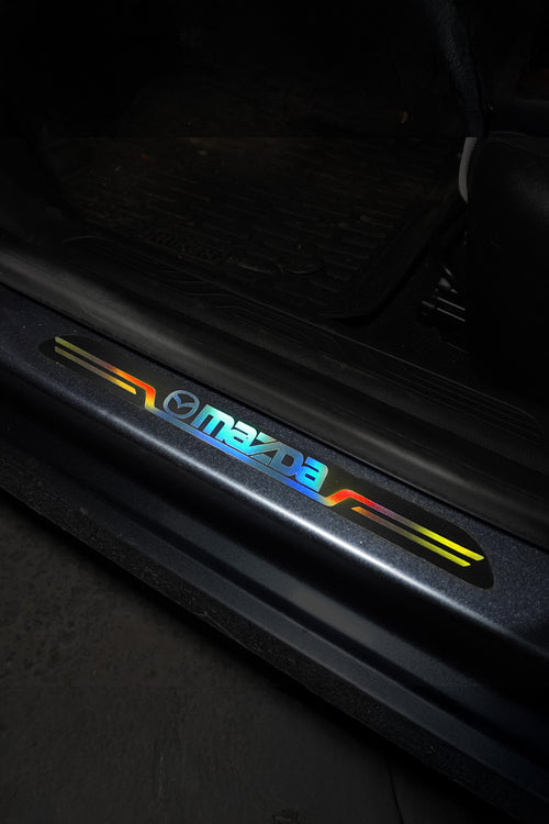 Mazda Uyumlu Aynalı Kapı Eşiği Koruma Sticker Seti 4'lü Gümüş